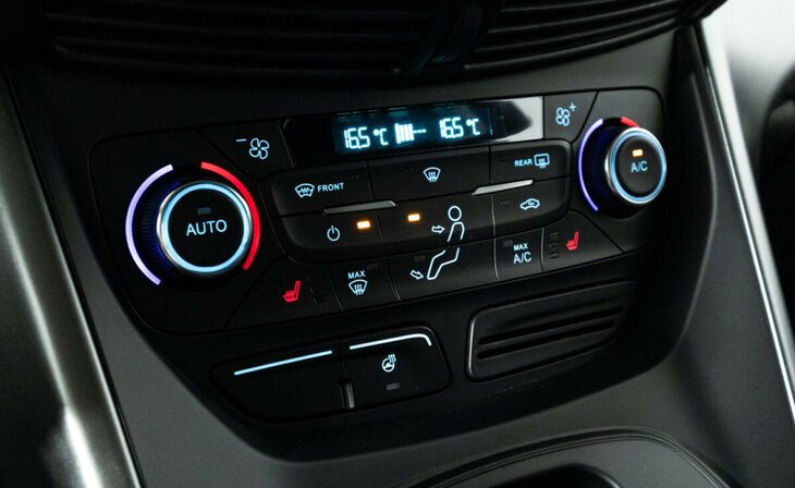 Ford Kuga - Фото 8