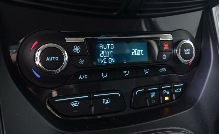 Ford Kuga - Фото 15