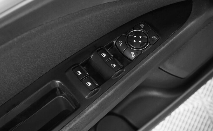 Ford Mondeo - Фото 12