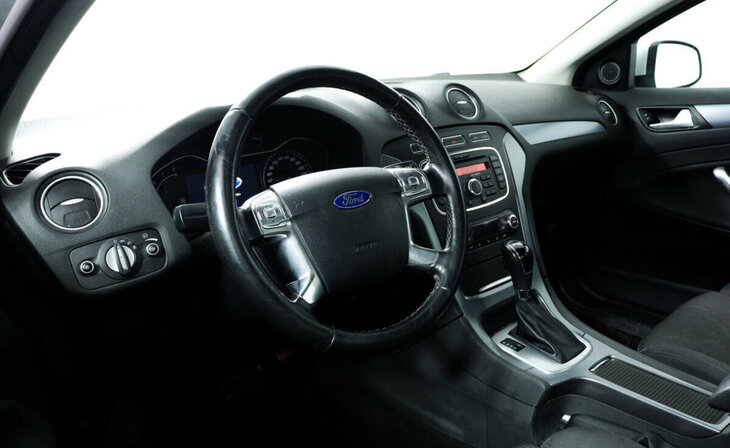 Ford Mondeo - Фото 8