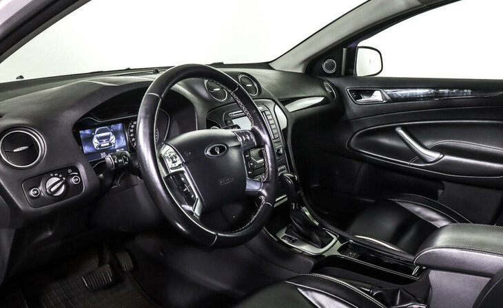 Ford Mondeo - Фото 8