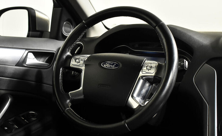 Ford Mondeo - Фото 10