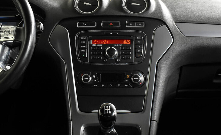 Ford Mondeo - Фото 11