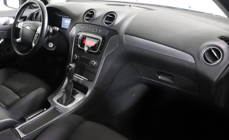 Ford Mondeo - Фото 4