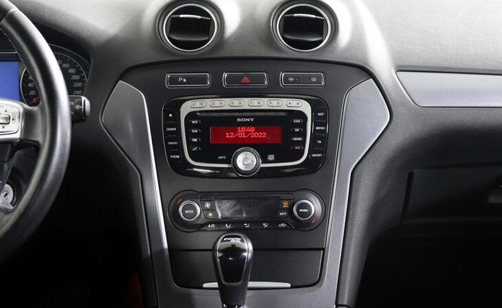 Ford Mondeo - Фото 7