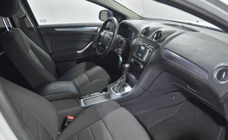 Ford Mondeo - Фото 4