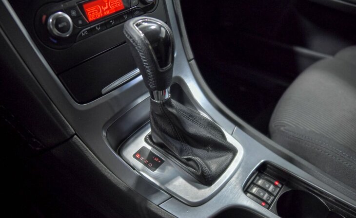 Ford Mondeo - Фото 8