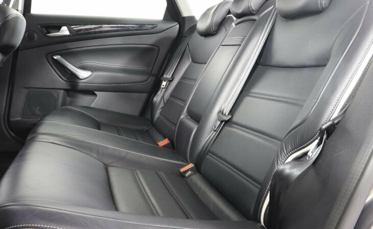 Ford Mondeo - Фото 9