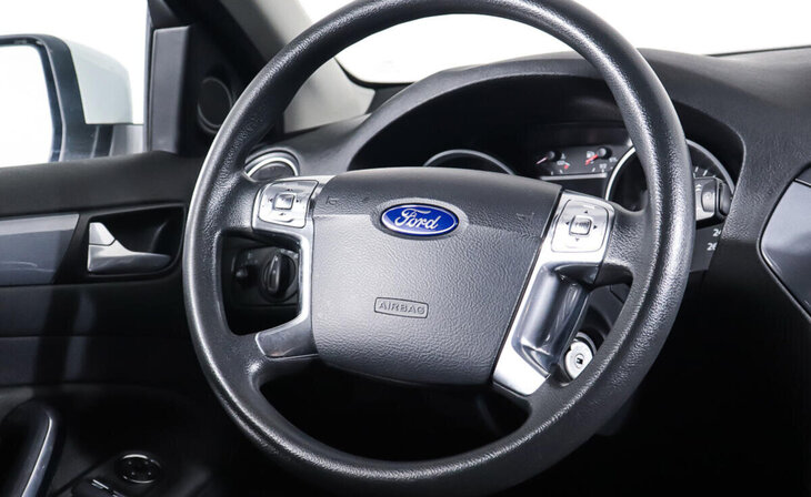 Ford Mondeo - Фото 10