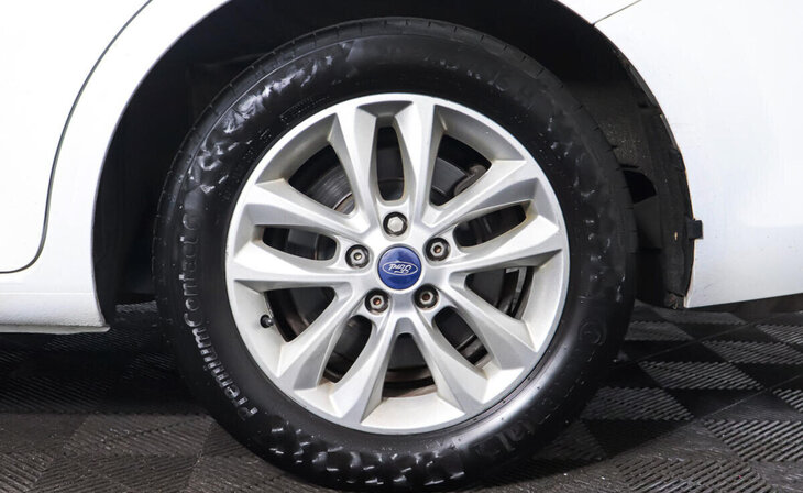 Ford Mondeo - Фото 7