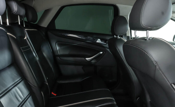 Ford Mondeo - Фото 21