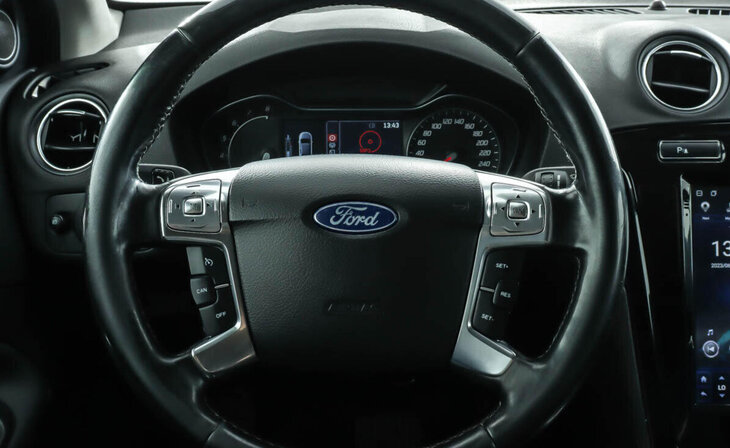 Ford Mondeo - Фото 8