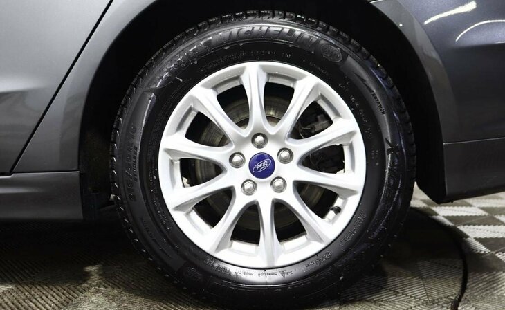 Ford Mondeo - Фото 4