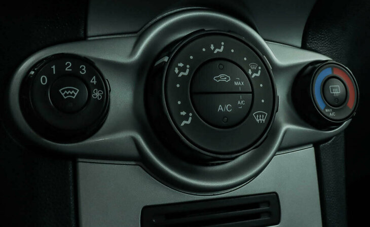 Ford Fiesta - Фото 10