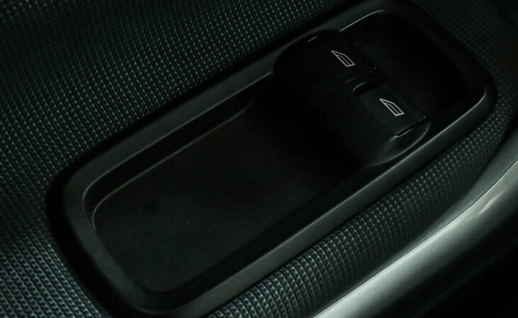 Ford Fiesta - Фото 13