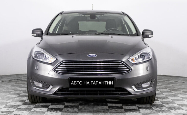 Ford Focus - Фото 1
