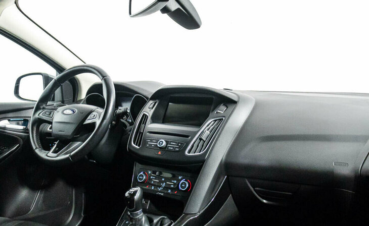 Ford Focus - Фото 5