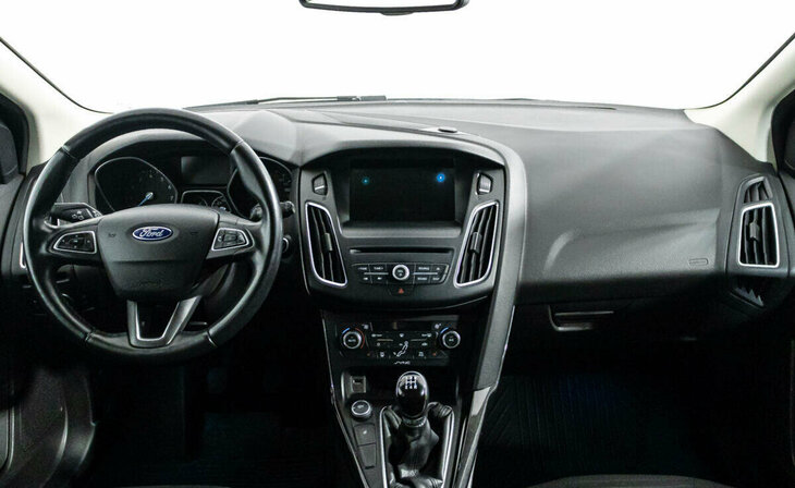 Ford Focus - Фото 6