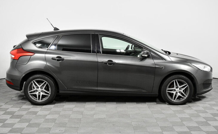 Ford Focus - Фото 3