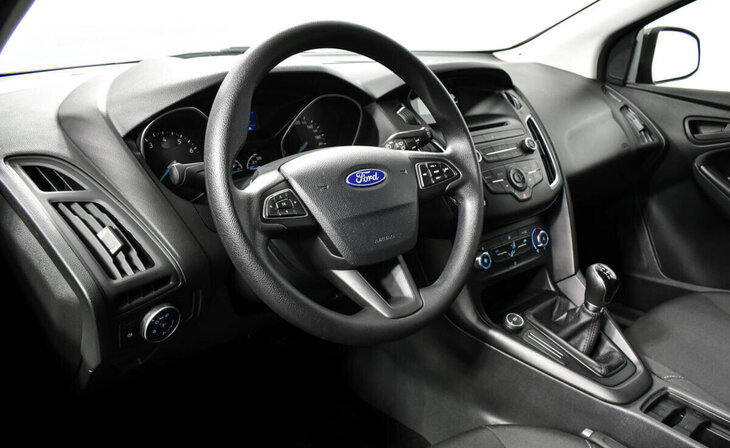 Ford Focus - Фото 8