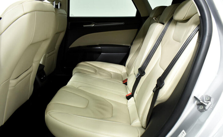 Ford Mondeo - Фото 13