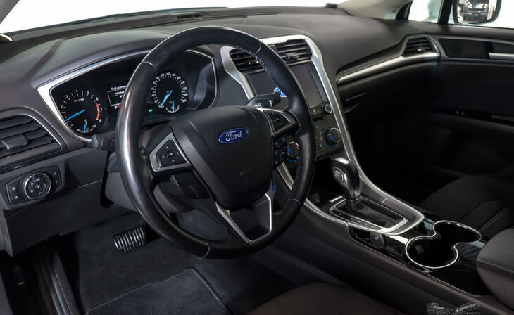 Ford Mondeo - Фото 8