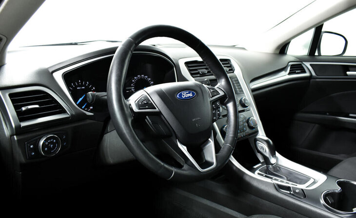Ford Mondeo - Фото 8