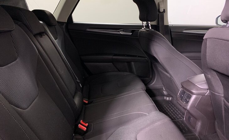 Ford Mondeo - Фото 13
