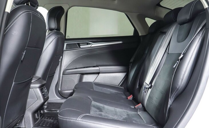 Ford Mondeo - Фото 16