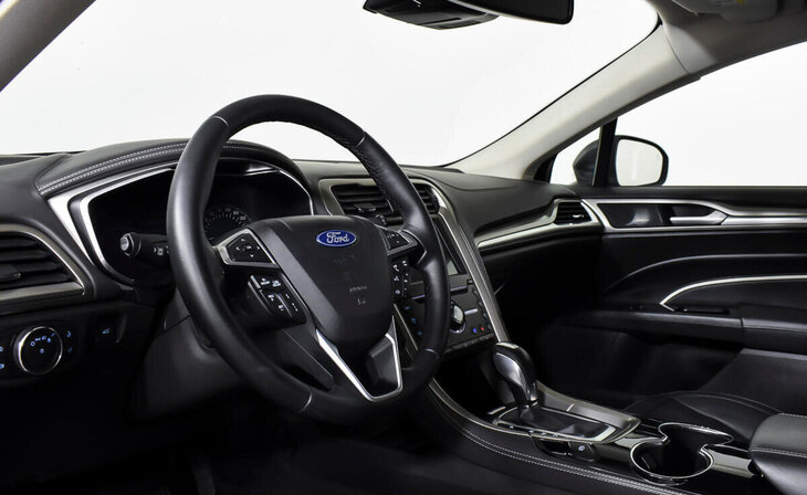 Ford Mondeo - Фото 9