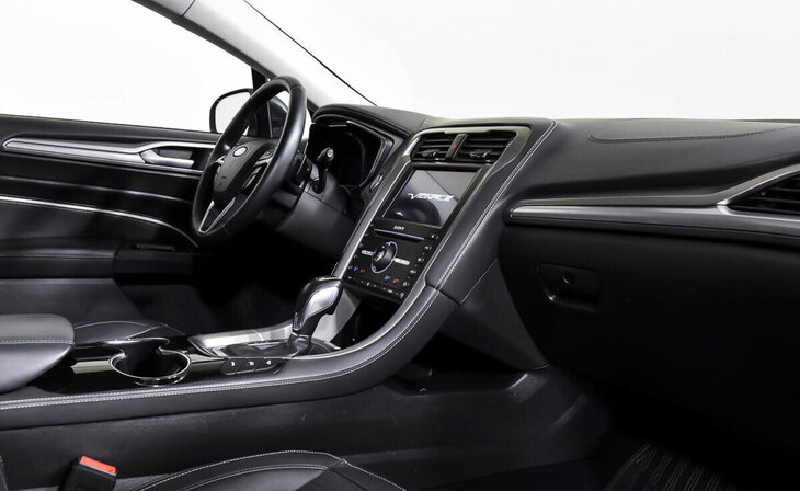 Ford Mondeo - Фото 7