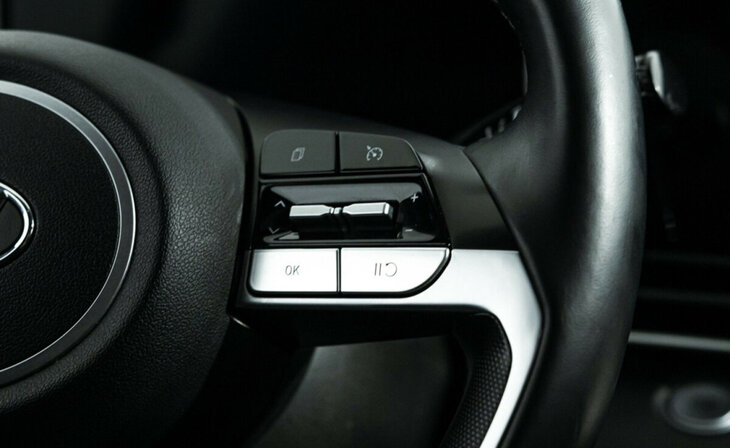 Hyundai Elantra - Фото 8