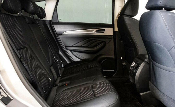 Haval F7 - Фото 14