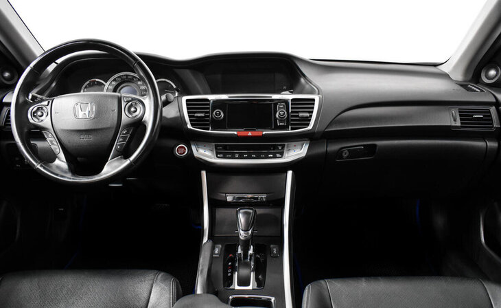 Honda Accord - Фото 9