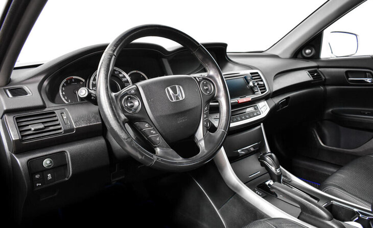 Honda Accord - Фото 10