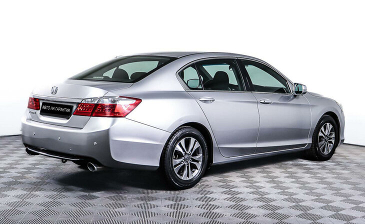 Honda Accord - Фото 4