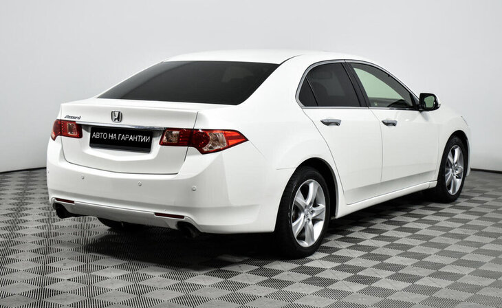 Honda Accord - Фото 4
