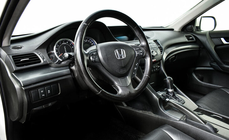 Honda Accord - Фото 8