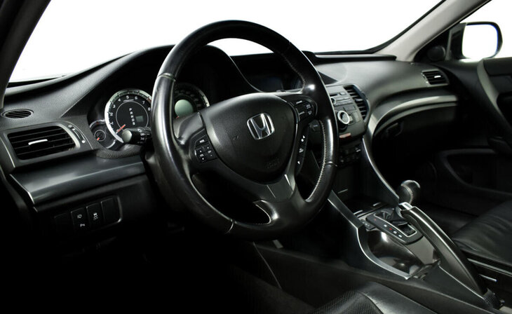 Honda Accord - Фото 7