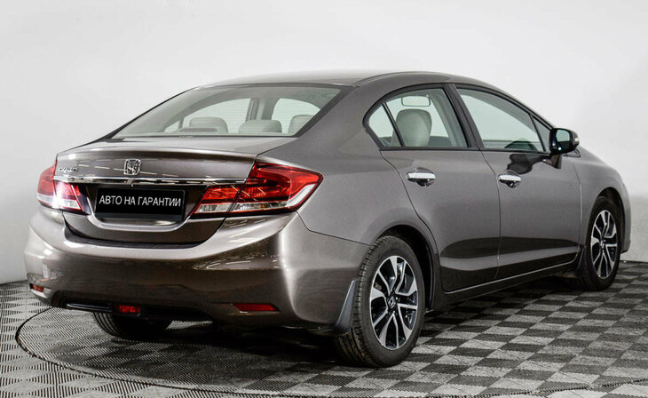 Honda Civic - Фото 2