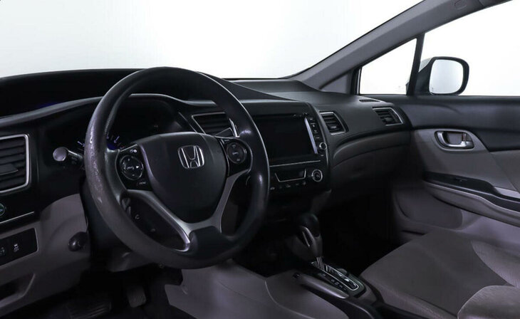 Honda Civic - Фото 7