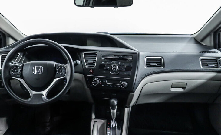Honda Civic - Фото 6
