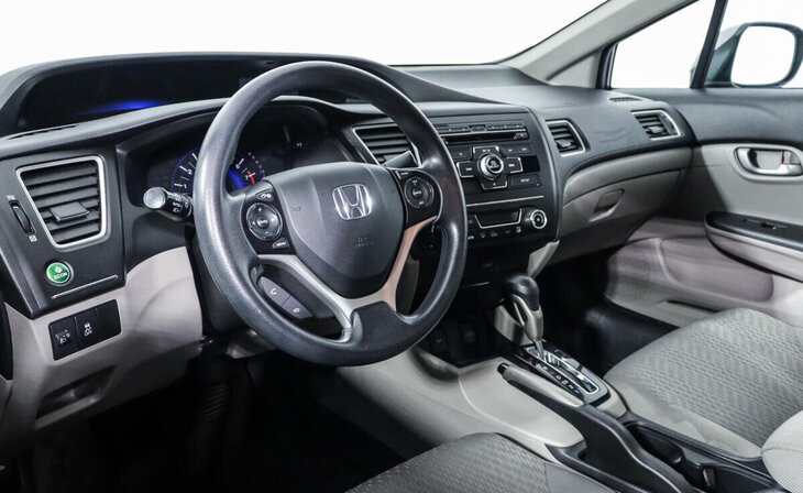 Honda Civic - Фото 7