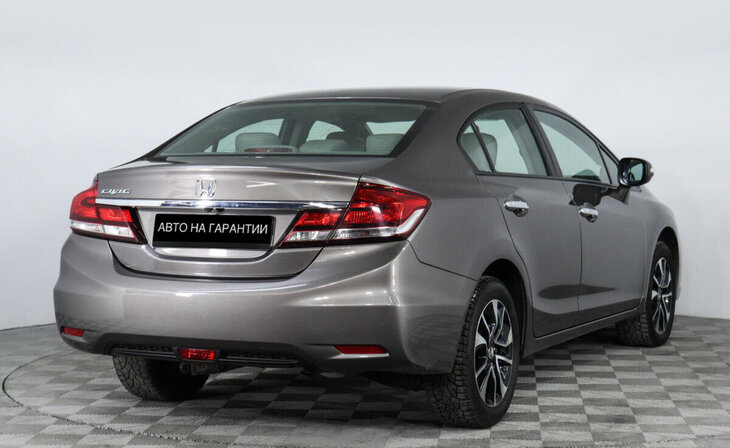 Honda Civic - Фото 2