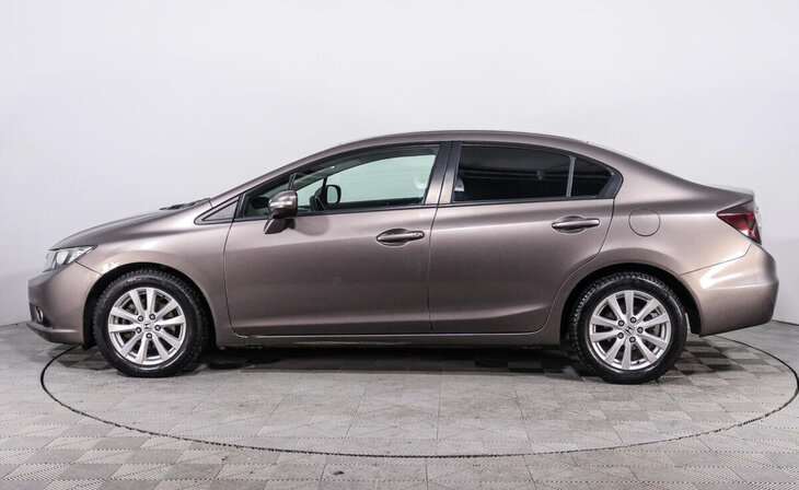 Honda Civic - Фото 2