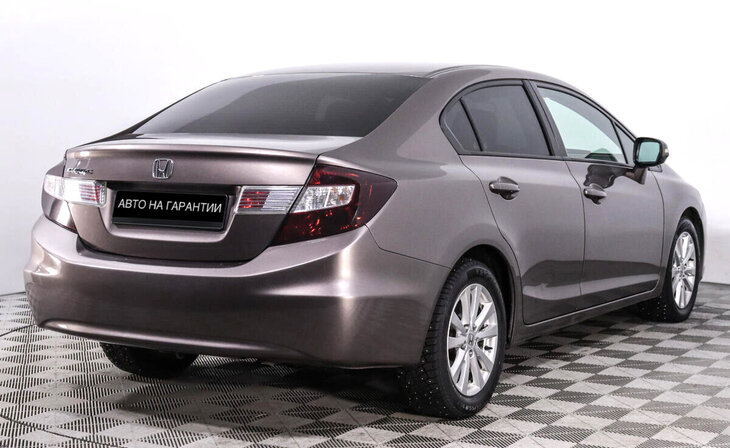 Honda Civic - Фото 4