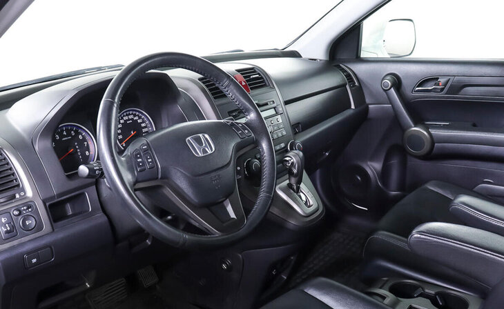 Honda CR-V - Фото 8