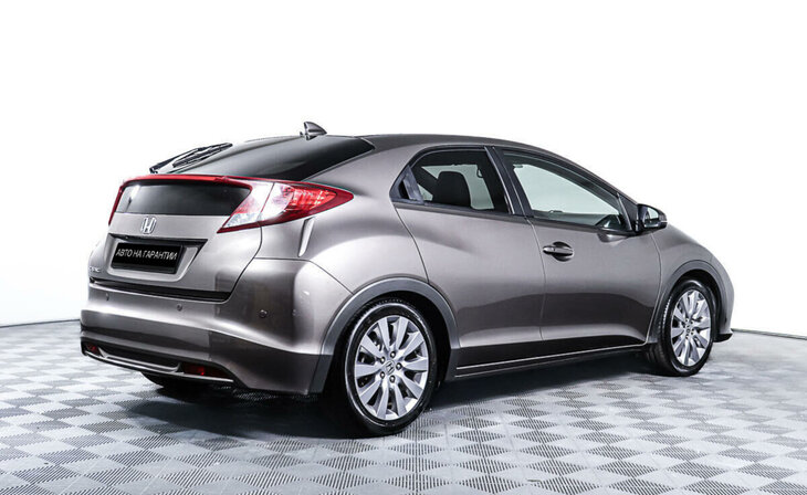 Honda Civic - Фото 4