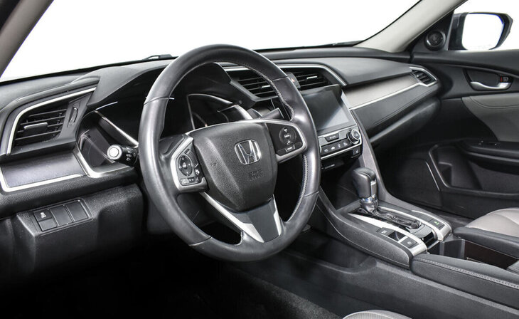 Honda Civic - Фото 8