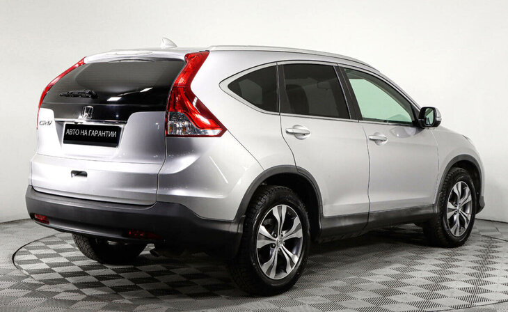 Honda CR-V - Фото 2